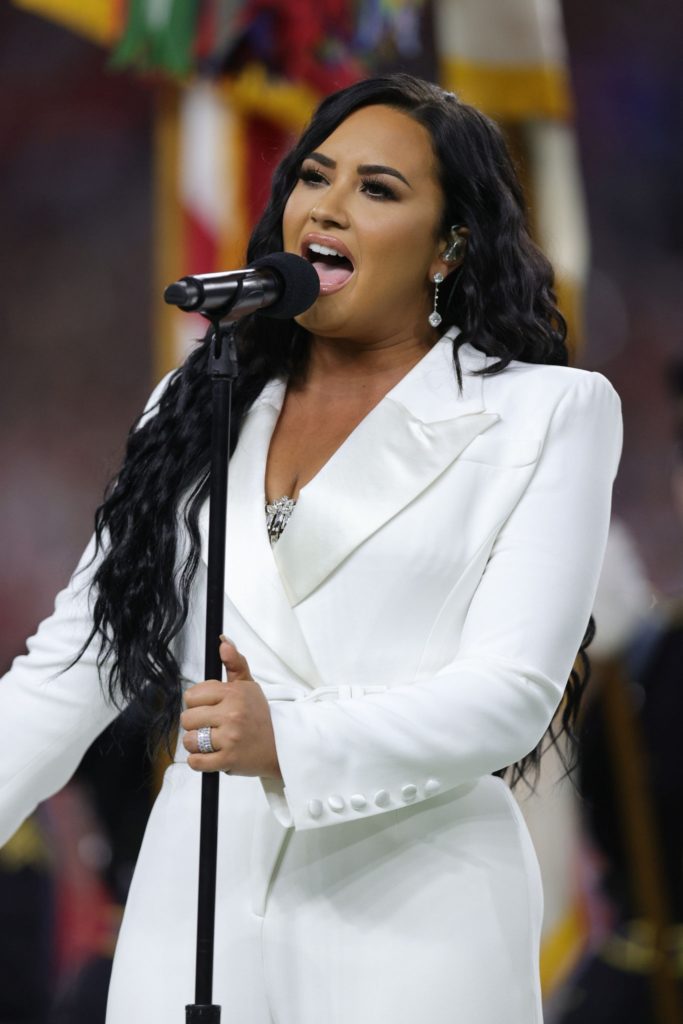 Demi Lovato Himno Nacional
