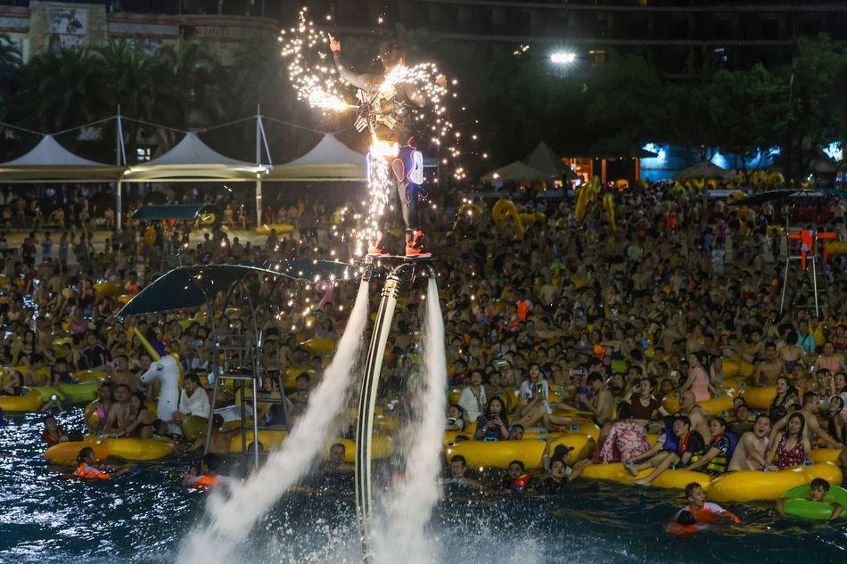 Megafiesta en Wuhan